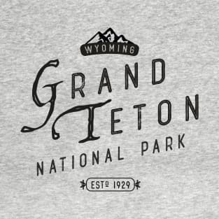 Grand Teton National Park Retro Wyoming Design Hiker Camper Nature Lover T-Shirt